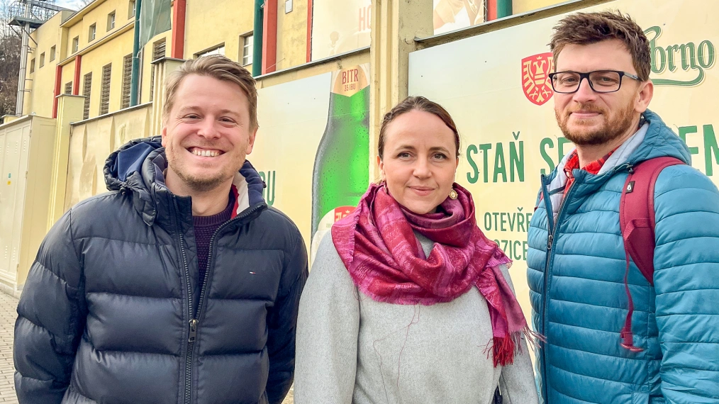 Martin Svoboda, Petra Hanzlová a Daniel Dvořák po návštěvě pivovaru Starobrno